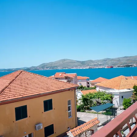 Apartman Beata Trogir-okrug *