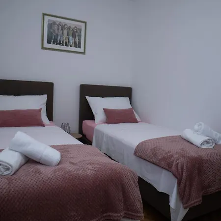 Beata Trogir-okrug Apartmán